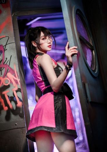 美女战士