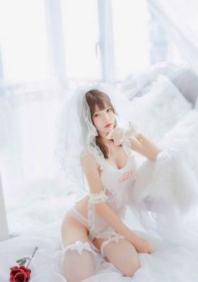不扣扣的女孩