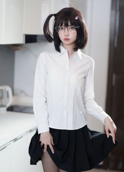 摇曳庄的幽奈小姐在线观看