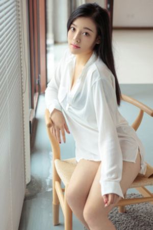 周妍希浴缸洗澡未删视频