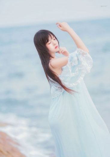 不扣钮的女孩免费观看