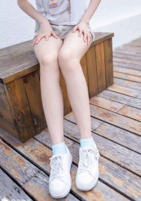 强挺进小y头的小花苞在线观看