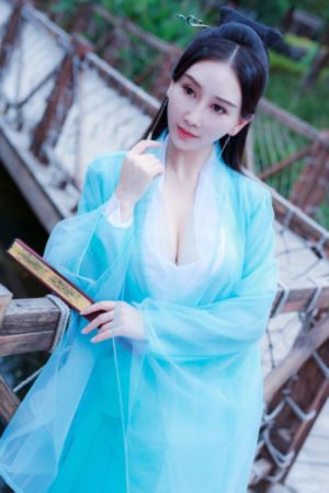 东方蓝