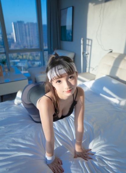 《人工进化》完整版在线观看