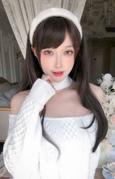 少妇和快递员在电梯做爰小说